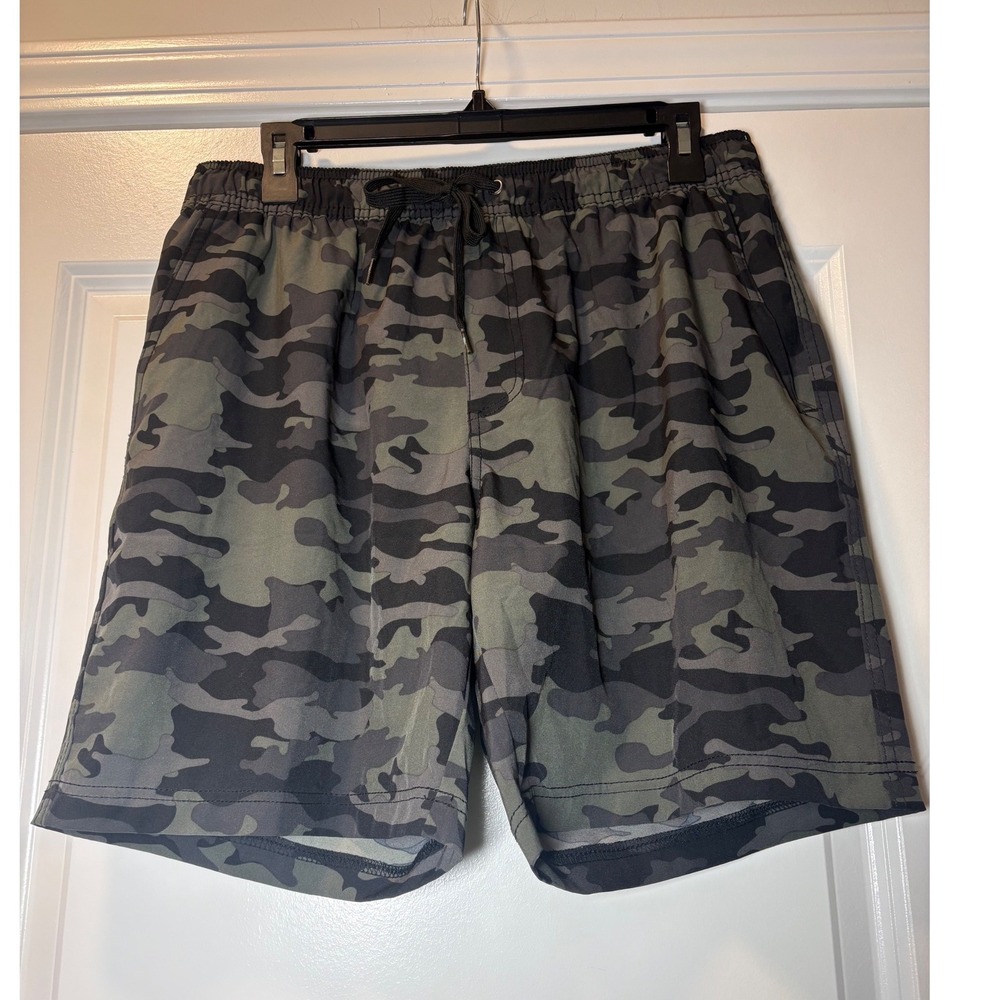 Tailor Vintage Mens Camo Hybrid Shorts Green Black Camouflage Stretch Size Large
